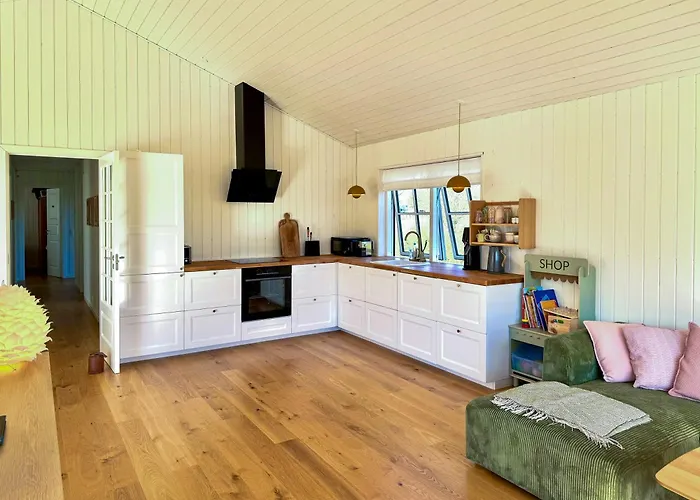 Modern At Gedesby * Gedser